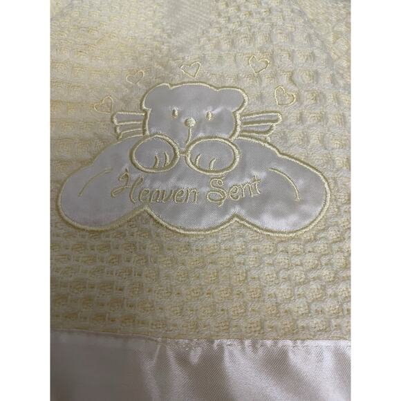 Kidgets Baby Blanket Heaven Sent Bear Baptism Yellow Waffle Thermal Satin Edge - Picture 2 of 9